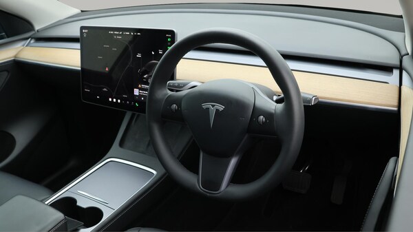 Used Tesla Model Y 2022 for sale - 76151908: Photo 10