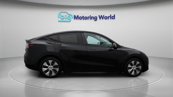 Used Tesla Model Y 2022 for sale - 76151908: Photo 9