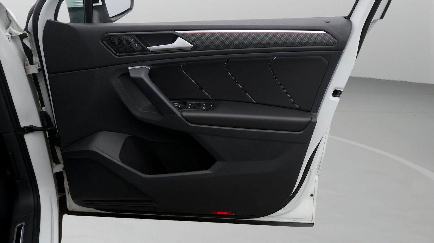 Used Volkswagen Tiguan 2020 for sale - 77353875: Photo 15