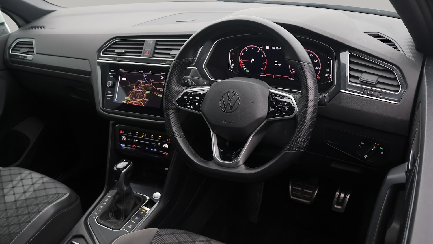 Used Volkswagen Tiguan 2020 for sale - 77353875: Photo 9