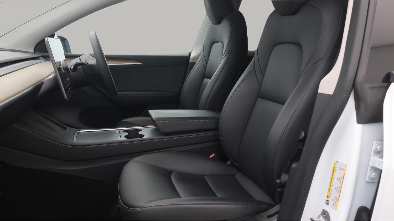 Used Tesla Model Y 2022 for sale - 76689950: Photo 15