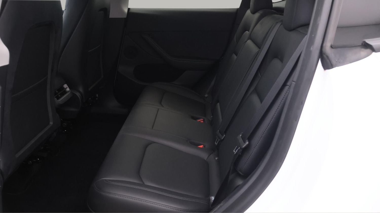 Used Tesla Model Y 2022 for sale - 76689950: Photo 17