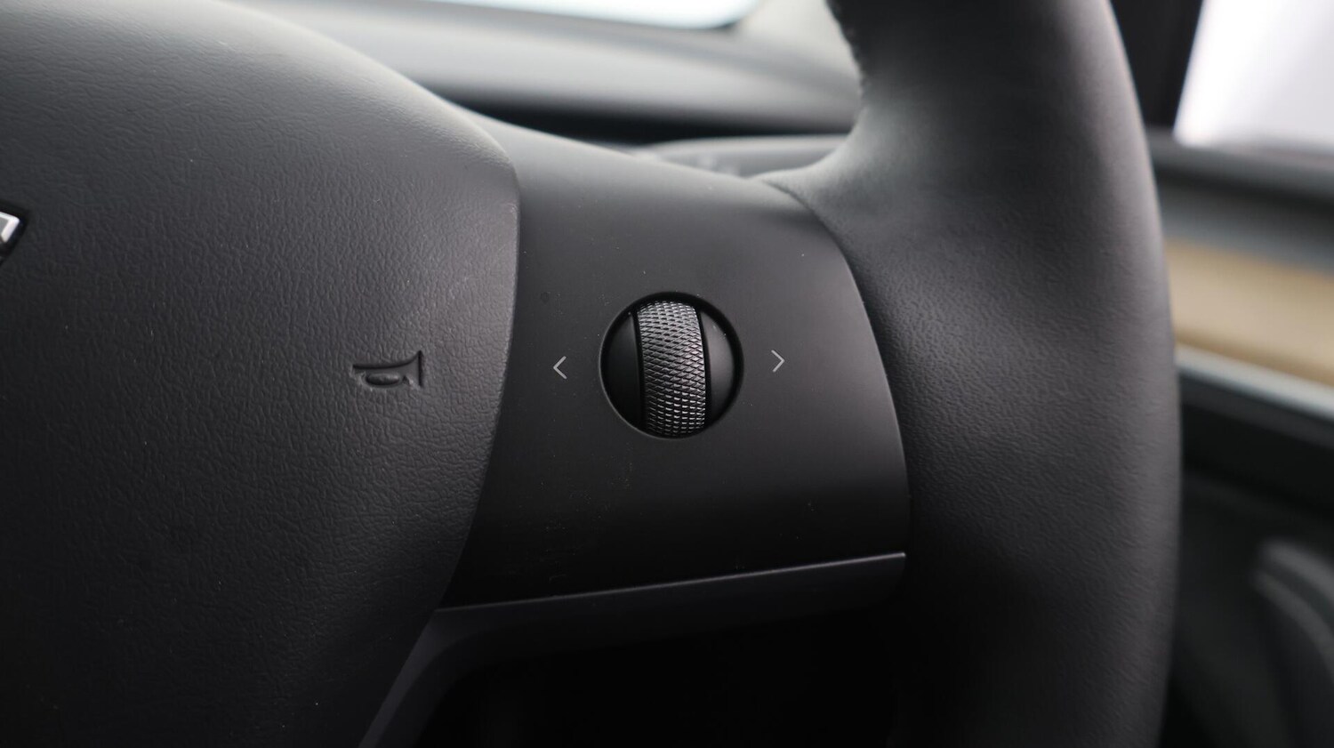 Used Tesla Model Y 2022 for sale - 76689950: Photo 25