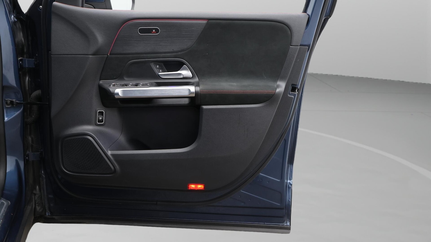 Used Mercedes-Benz EQB 2022 for sale - 76422901: Photo 16