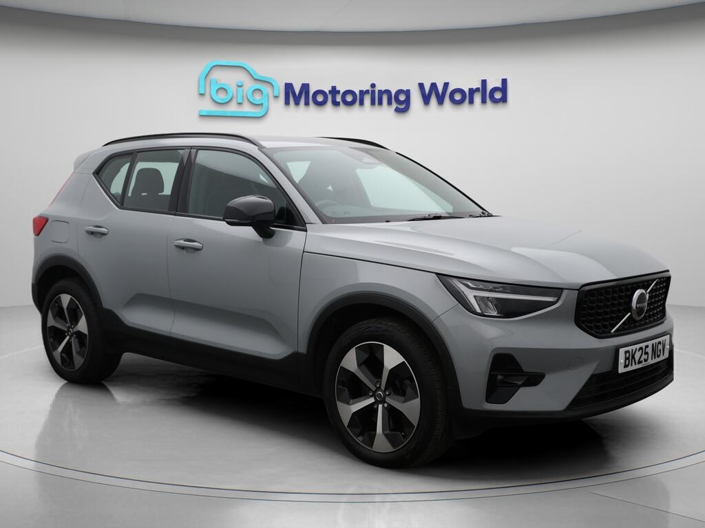 Used Volvo XC40 2025 for sale - 76765391: Photo 1