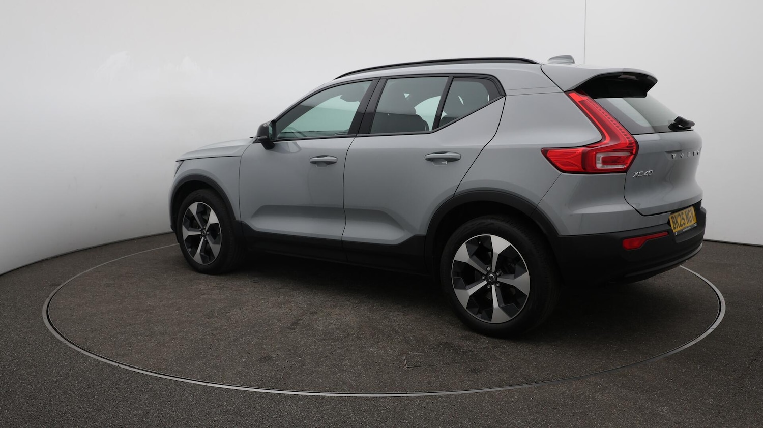 Used Volvo XC40 2025 for sale - 76765391: Photo 34