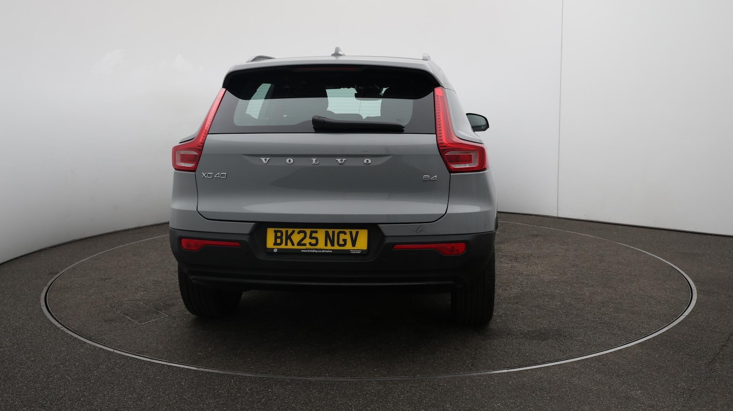 Used Volvo XC40 2025 for sale - 76765391: Photo 56