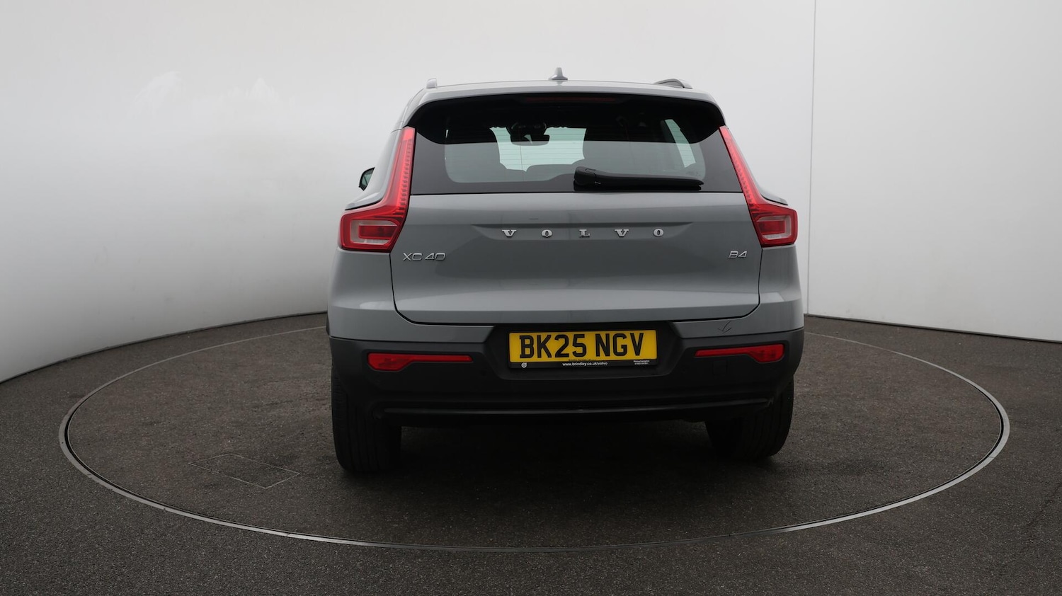 Used Volvo XC40 2025 for sale - 76765391: Photo 58