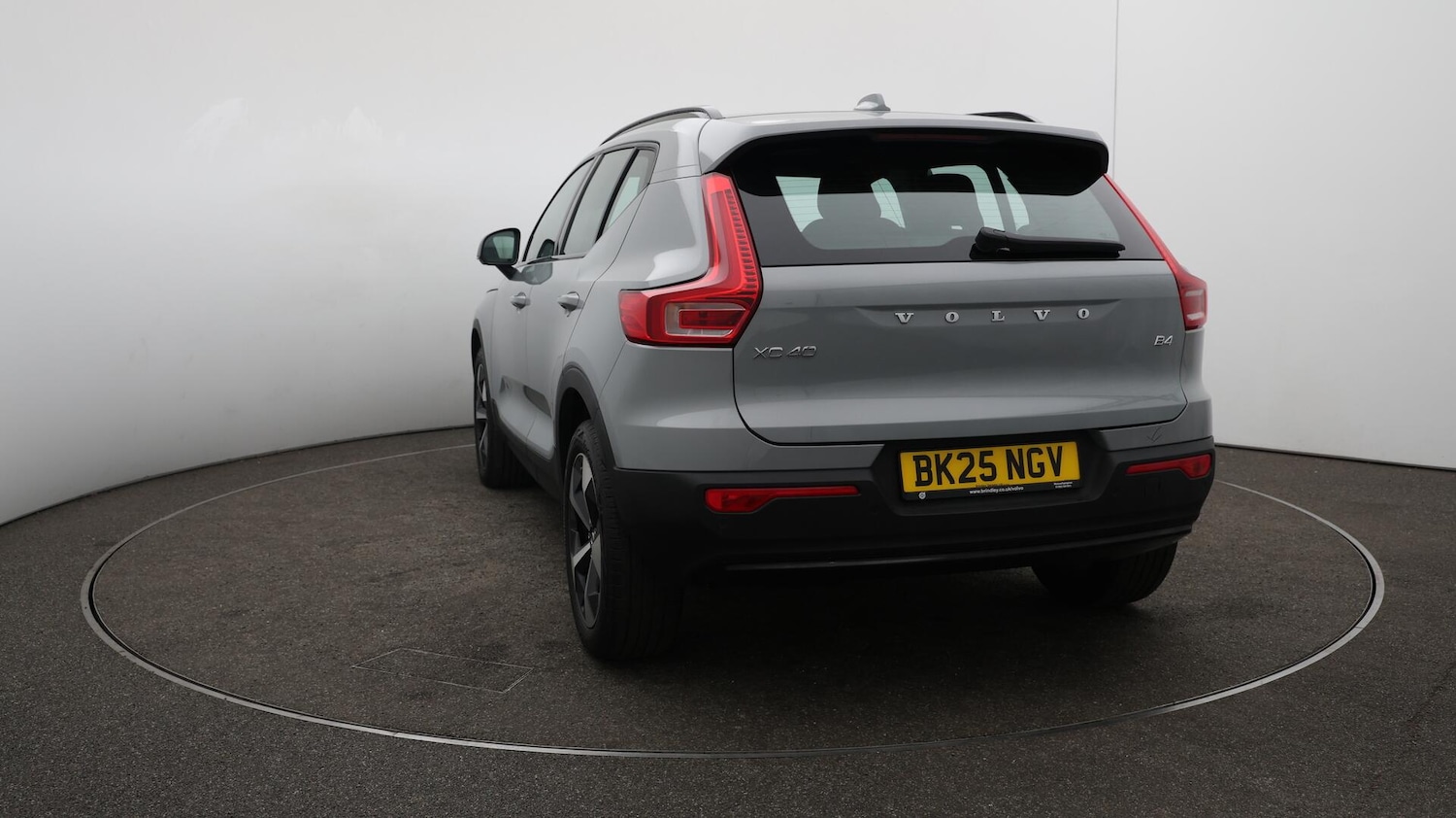 Used Volvo XC40 2025 for sale - 76765391: Photo 59