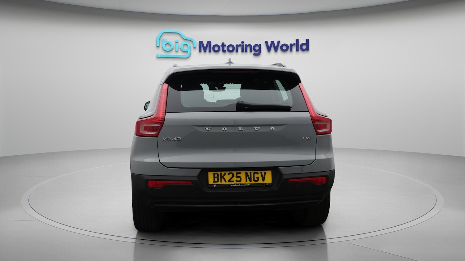 Used Volvo XC40 2025 for sale - 76765391: Photo 7