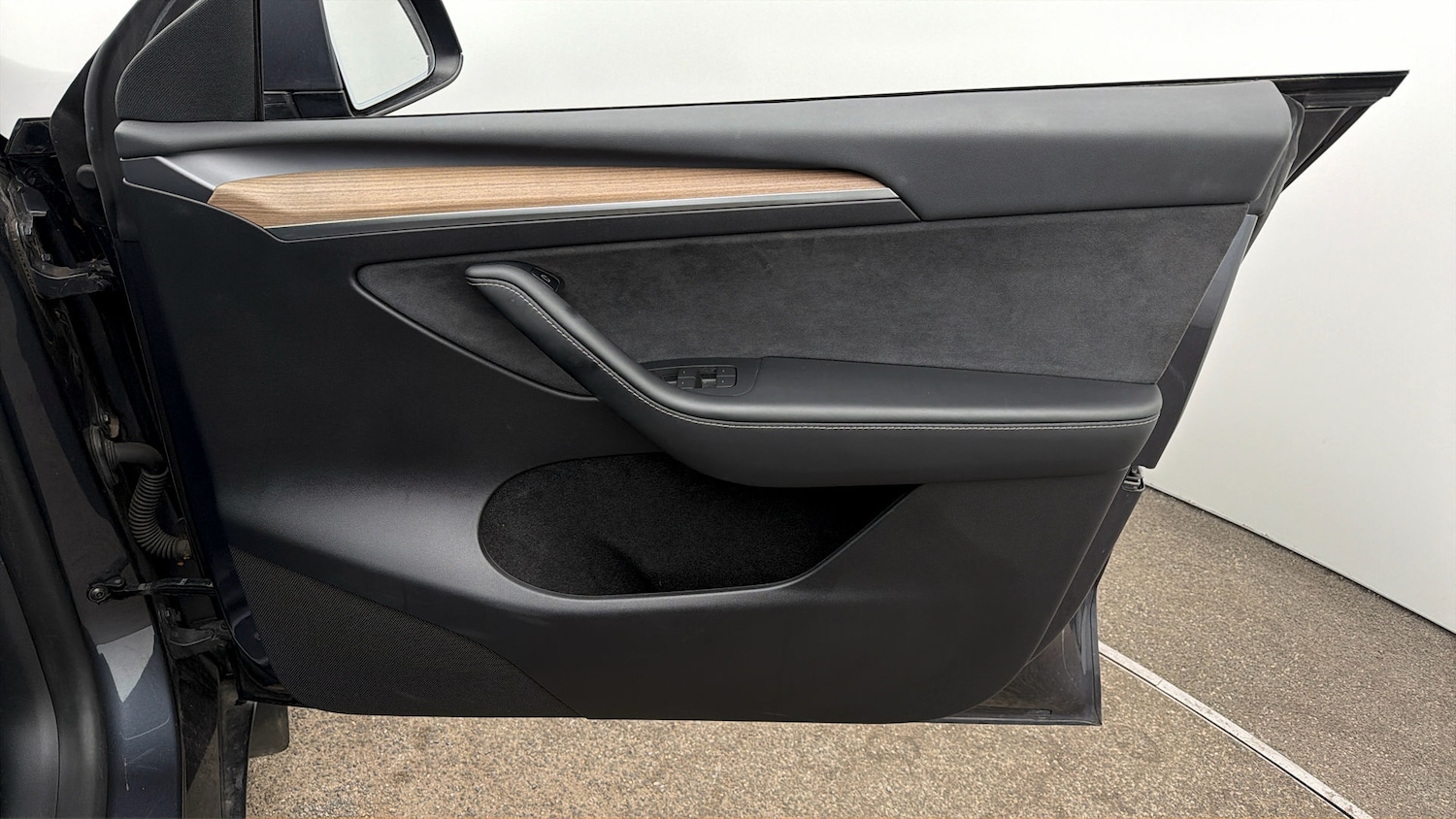 Used Tesla Model Y 2023 for sale - 78014998: Photo 14