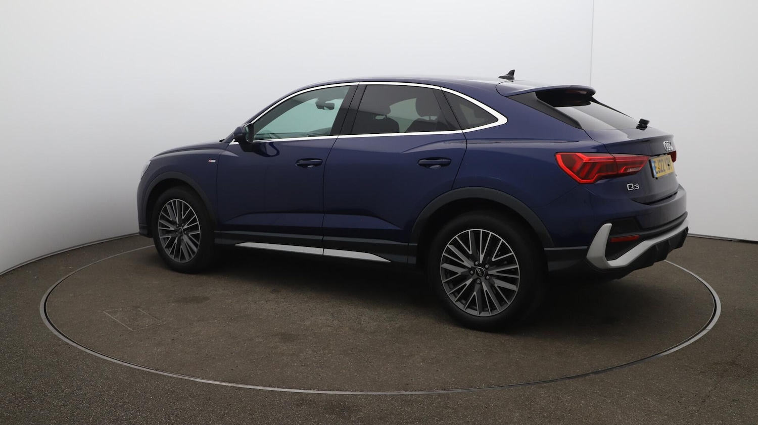 Used Audi Q3 2022 for sale - 76136354: Photo 37