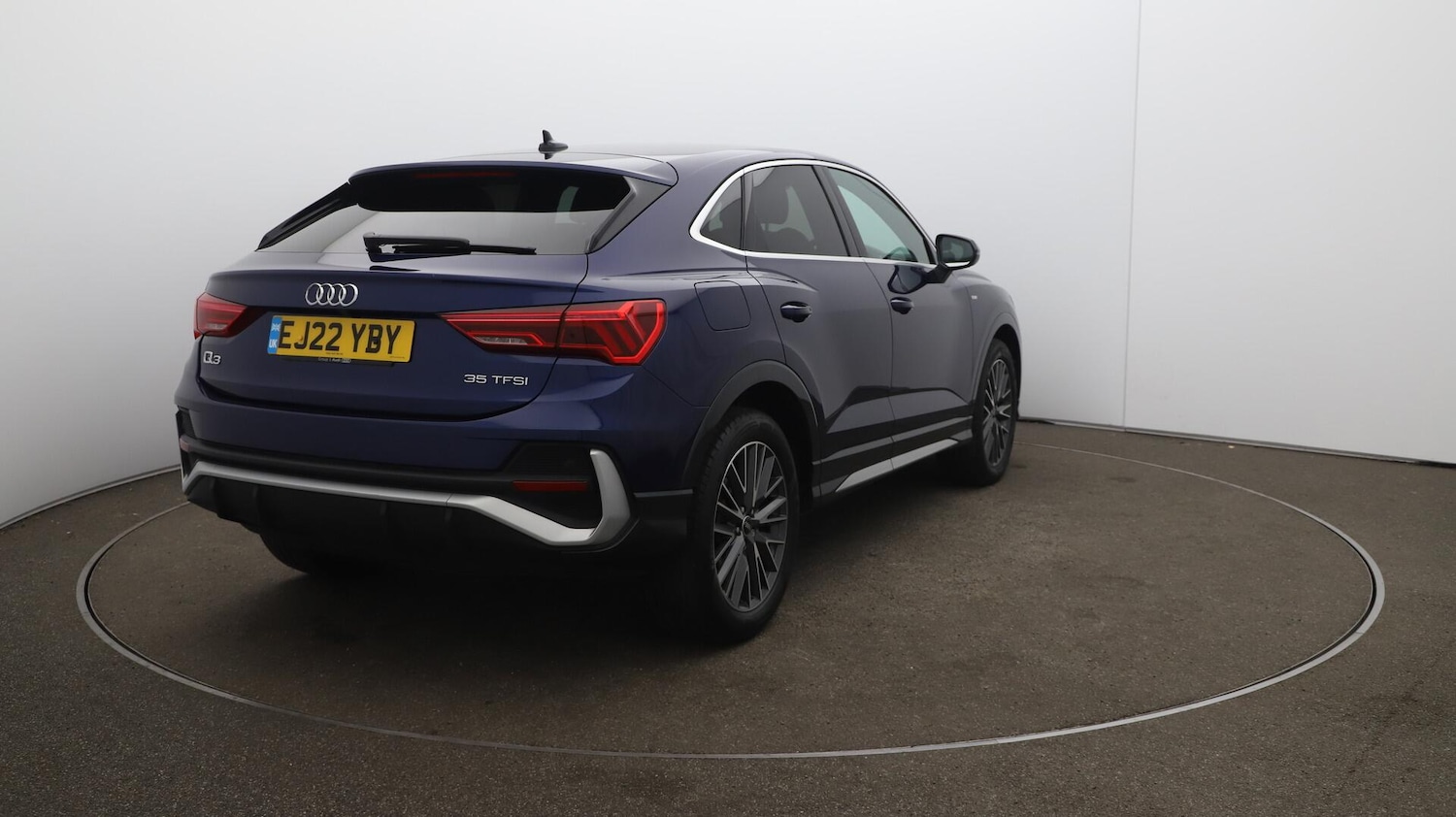 Used Audi Q3 2022 for sale - 76136354: Photo 56