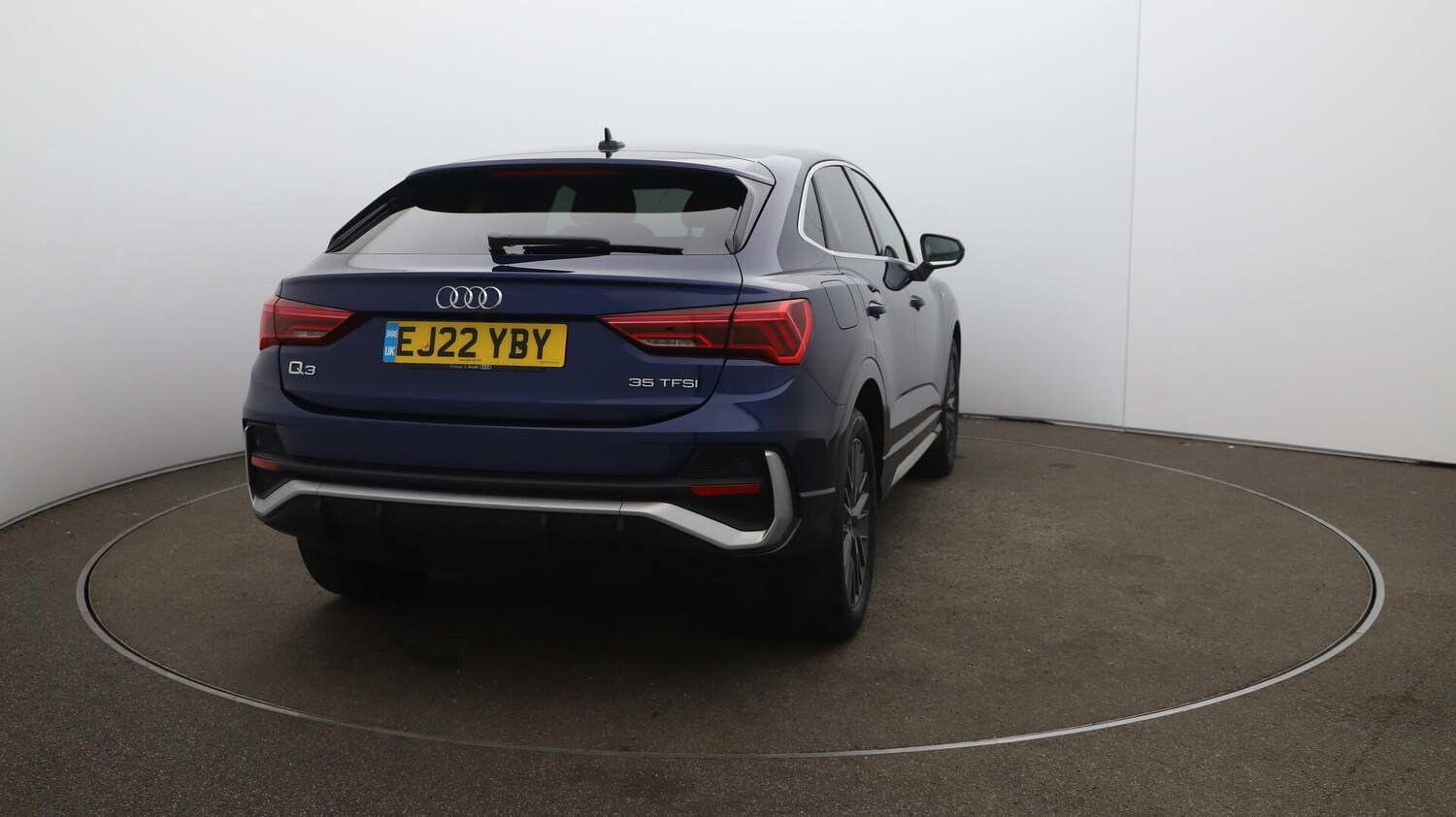 Used Audi Q3 2022 for sale - 76136354: Photo 57