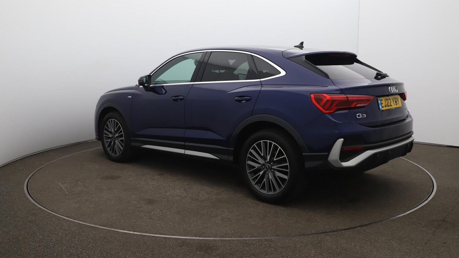 Used Audi Q3 2022 for sale - 76136354: Photo 64
