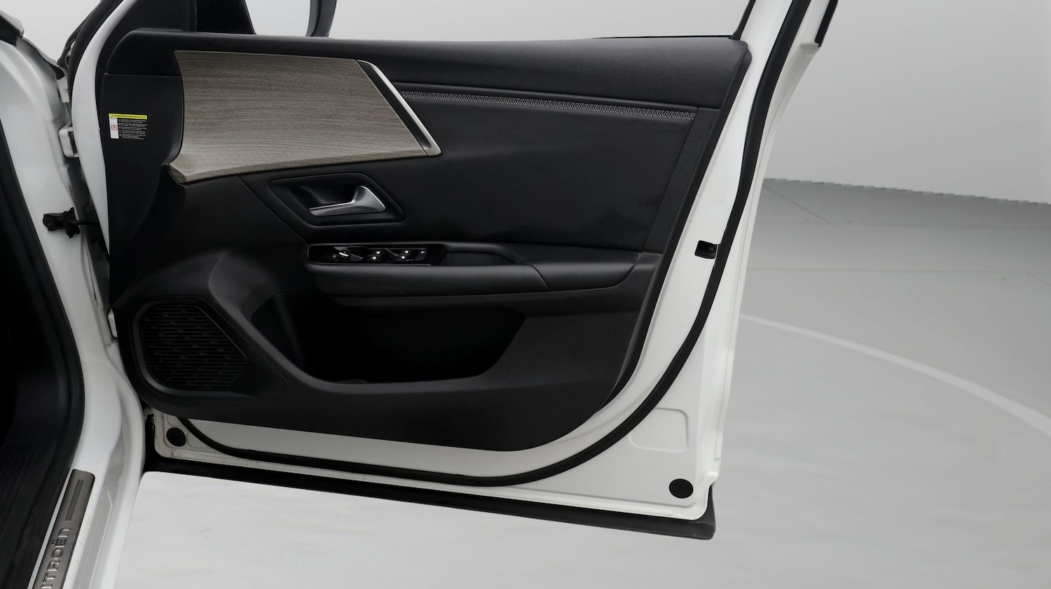 Used Citroen C5 X 2023 for sale - 77750215: Photo 15