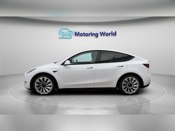 Used Tesla Model Y 2022 for sale - 77195140: Photo
