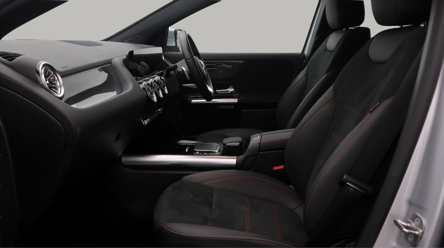 Used Mercedes-Benz GLA 2023 for sale - 77530084: Photo 14