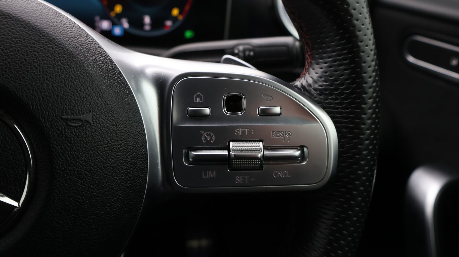 Used Mercedes-Benz A-Class for sale - 77181455: Photo 25