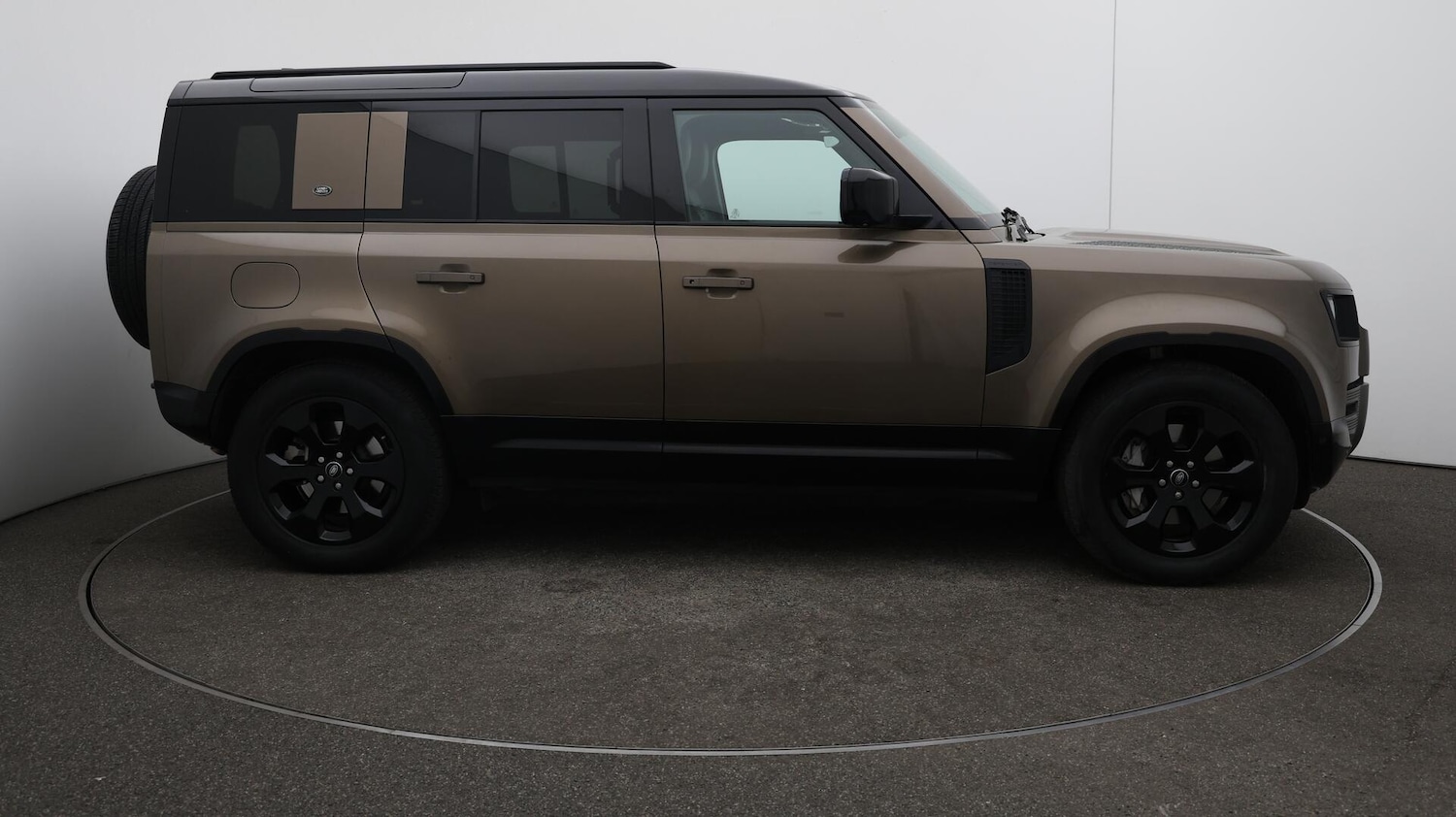 Used Land Rover Defender 110 2022 for sale - 76072944: Photo 52