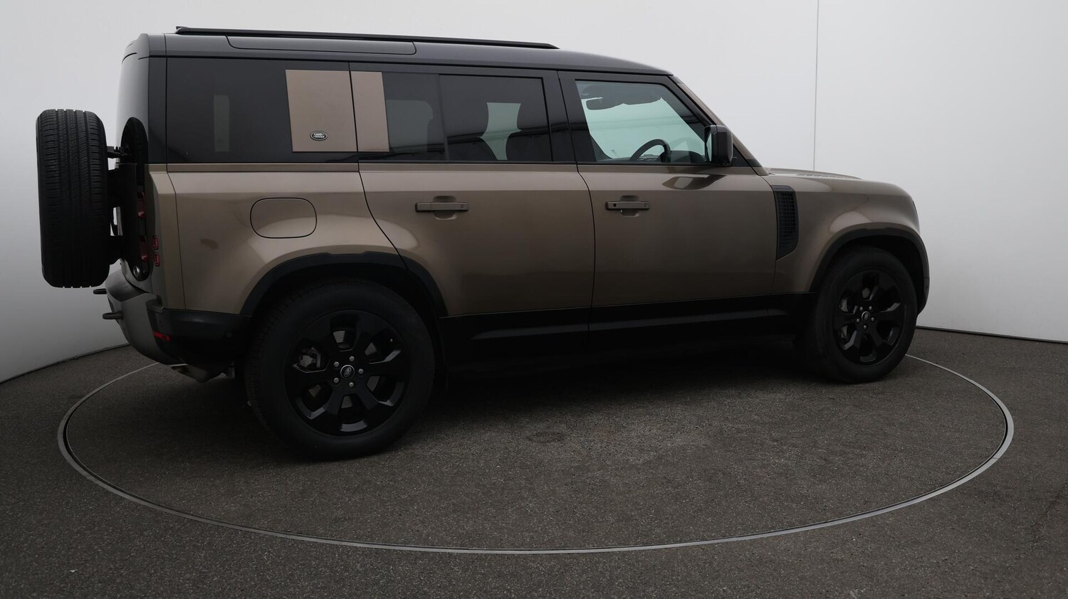 Used Land Rover Defender 110 2022 for sale - 76072944: Photo 55