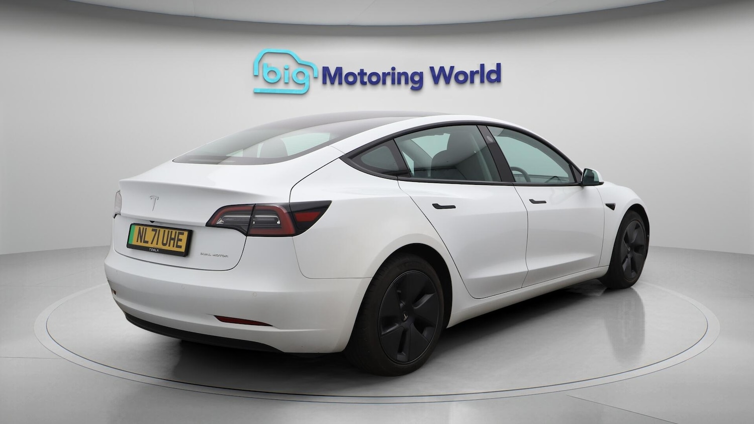 Used Tesla Model 3 2021 for sale - 76714339: Photo 8