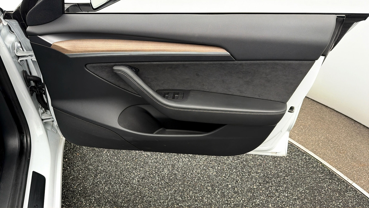 Used Tesla Model 3 2021 for sale - 78176689: Photo 14