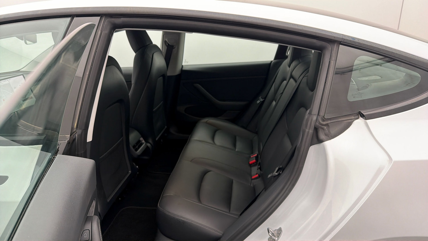 Used Tesla Model 3 2021 for sale - 78176689: Photo 15