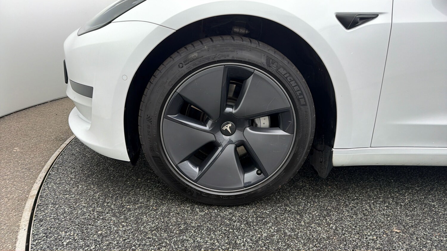 Used Tesla Model 3 2021 for sale - 78176689: Photo 17