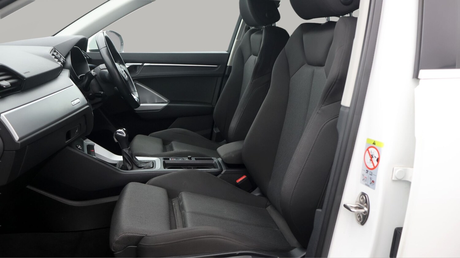 Used Audi Q3 2019 for sale - 77675877: Photo 14