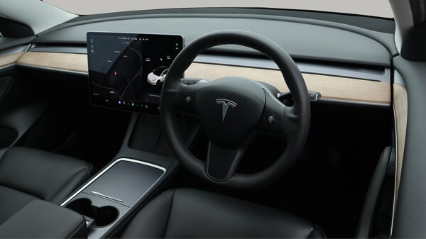Used Tesla Model 3 2021 for sale - 76199865: Photo 10