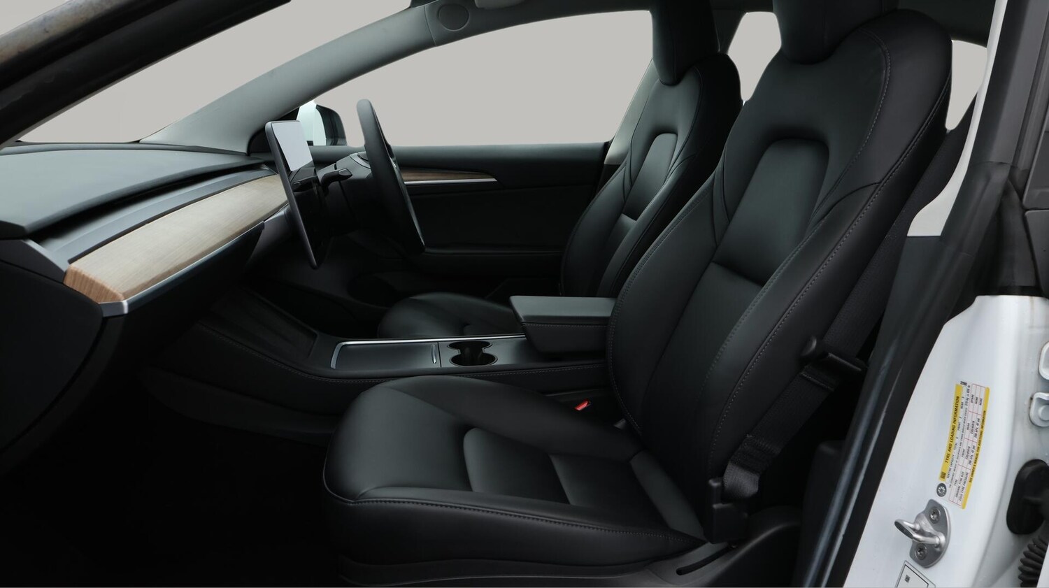 Used Tesla Model 3 2021 for sale - 76199865: Photo 15