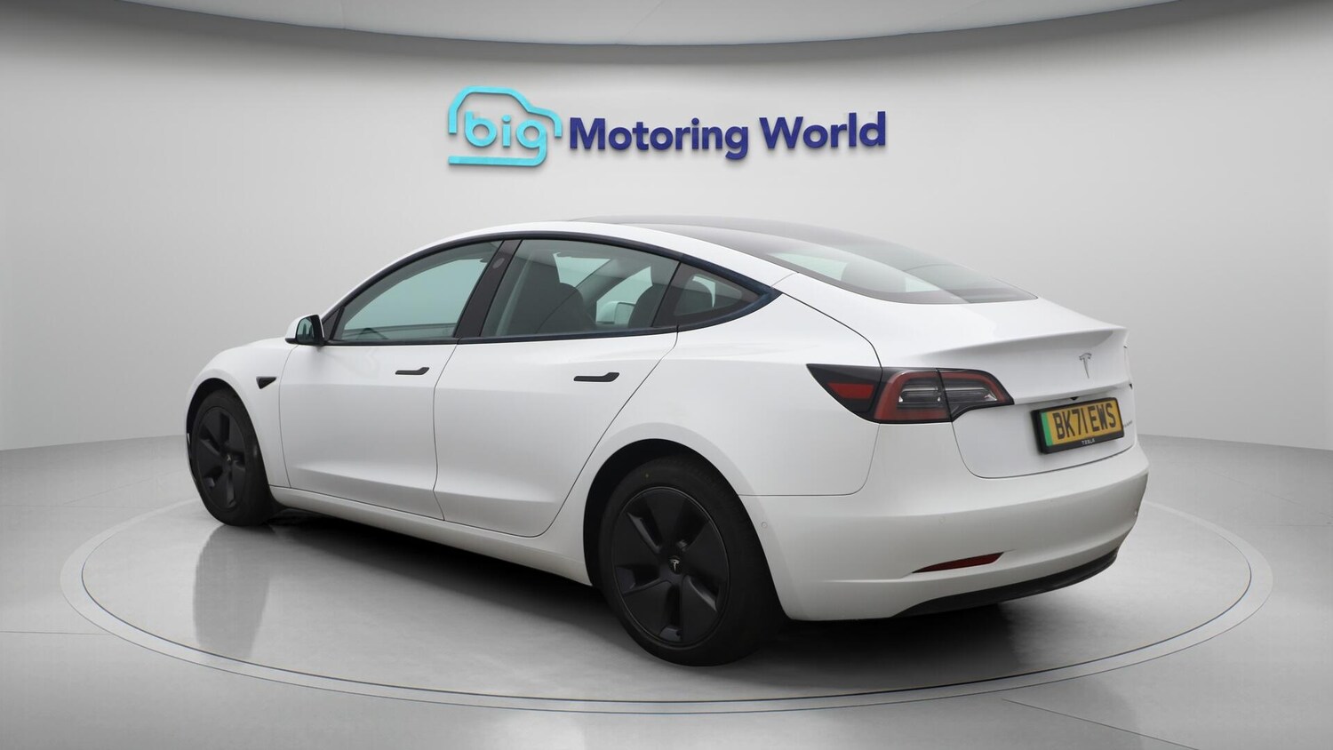 Used Tesla Model 3 2021 for sale - 76199865: Photo 6