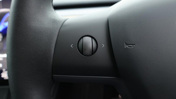 Used Tesla Model Y 2022 for sale - 76071816: Photo 23