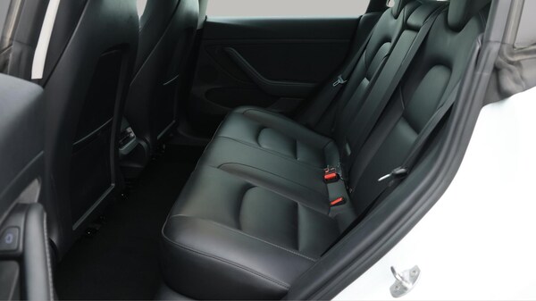 Used Tesla Model 3 2021 for sale - 76215338: Photo 17