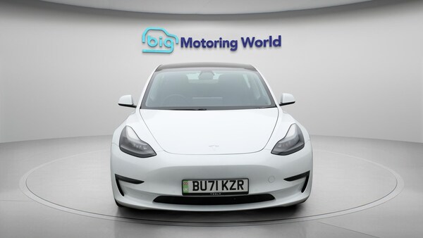 Used Tesla Model 3 2021 for sale - 76215338: Photo 3
