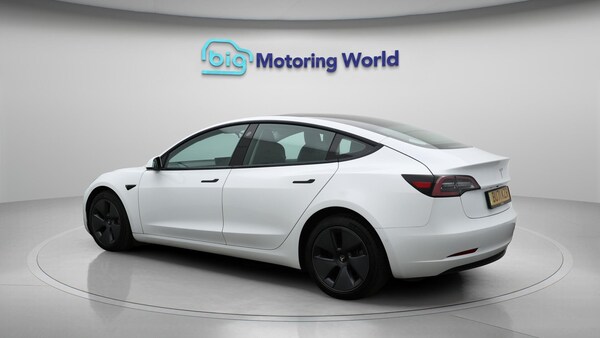 Used Tesla Model 3 2021 for sale - 76215338: Photo 6
