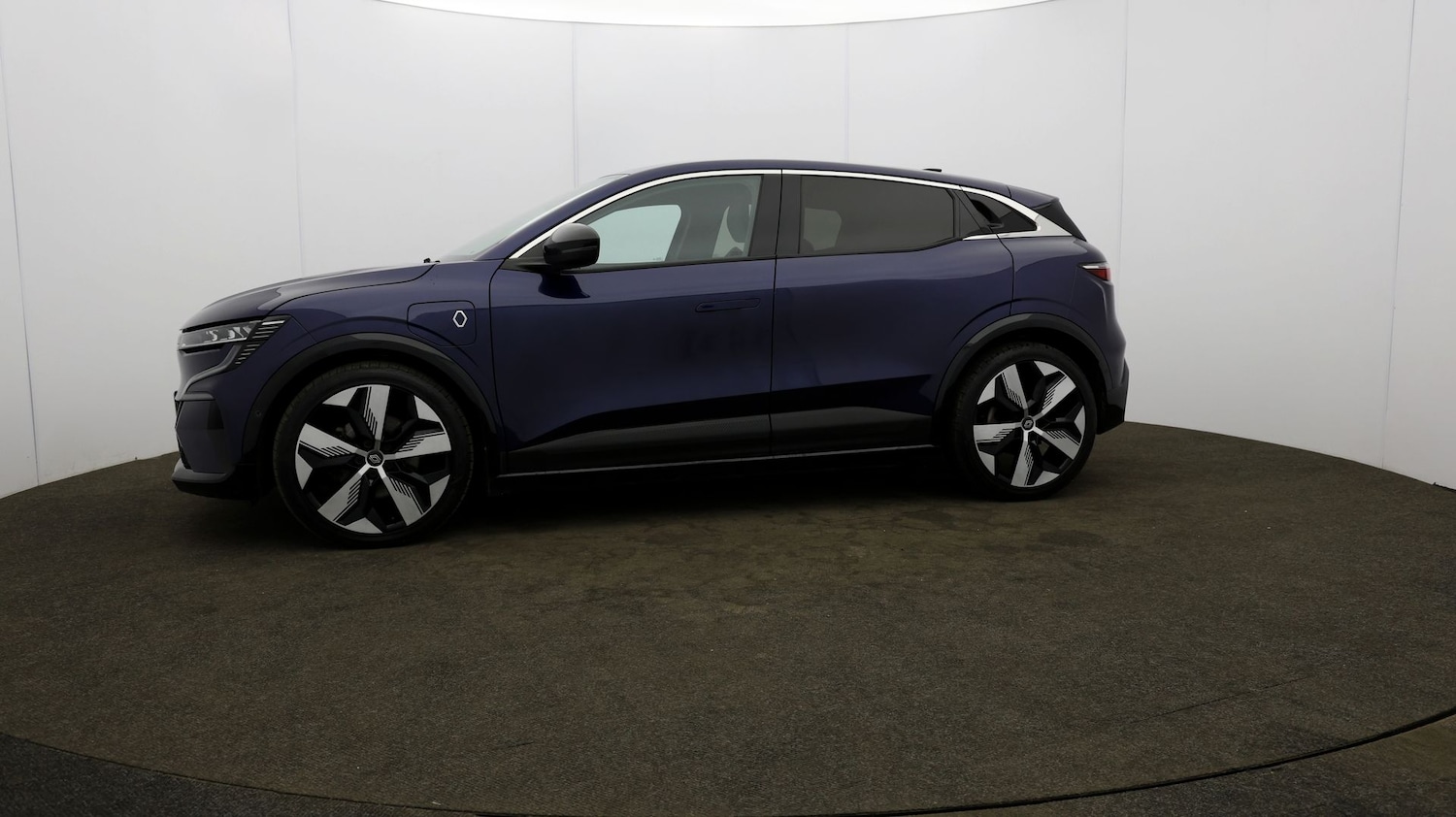 Used Renault Megane E Tech 2023 for sale - 77102754: Photo 4