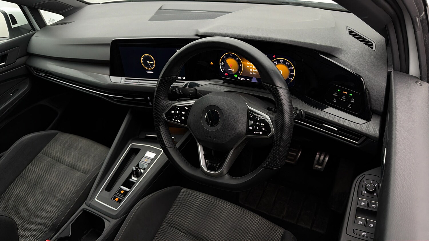 Used Volkswagen Golf 2021 for sale - 77931053: Photo 9