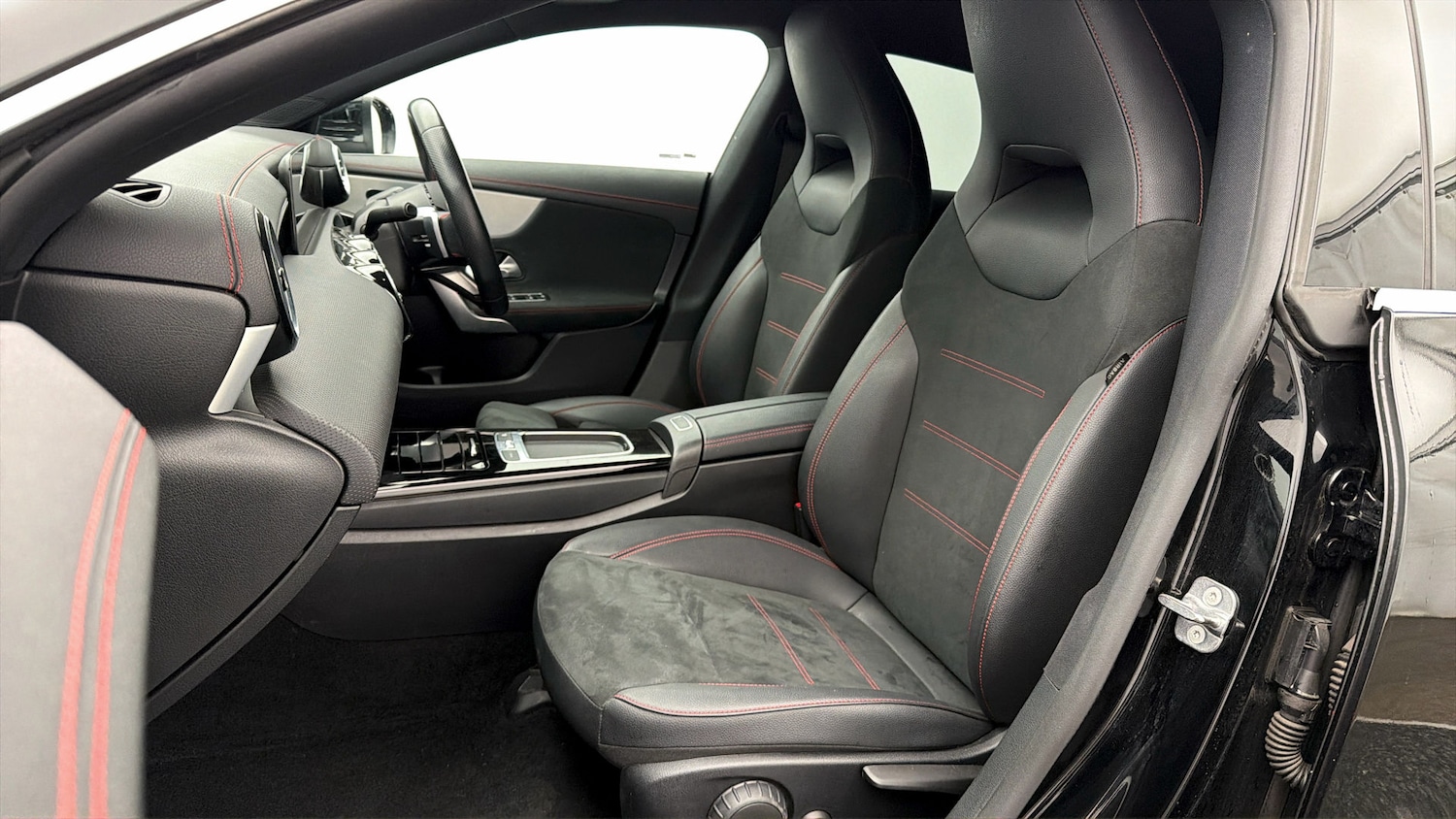 Used Mercedes-Benz CLA 2023 for sale - 78199061: Photo 13