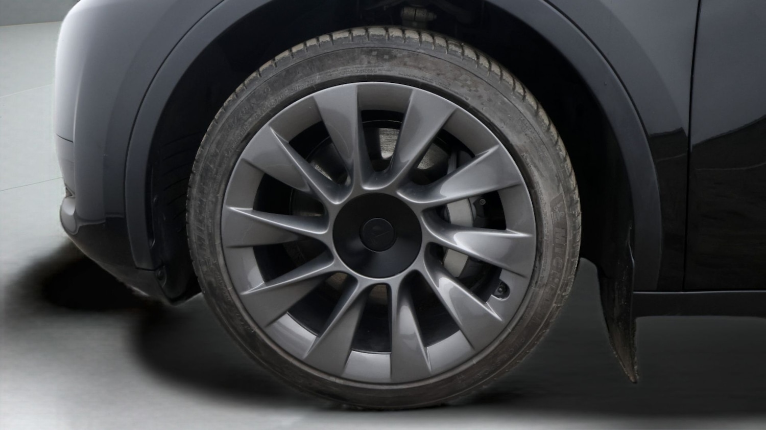 Used Tesla Model Y 2023 for sale - 77272235: Photo 18