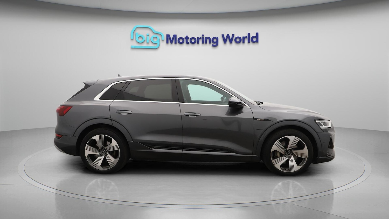 Used Audi e-tron 2022 for sale - 76753127: Photo 9