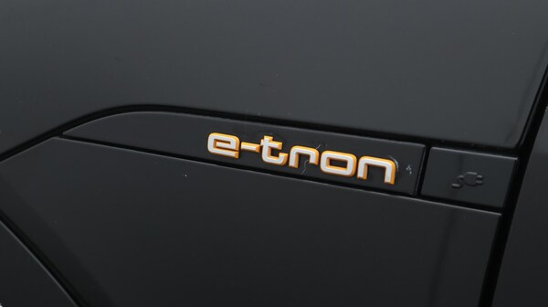 Used Audi e-tron 2021 for sale - 76317930: Photo 21