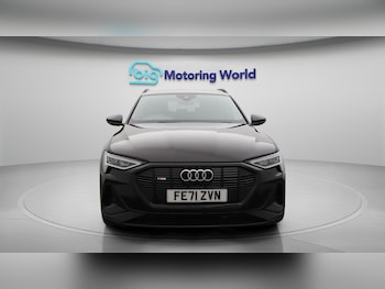 Used Audi e-tron 2021 for sale - 76317930: Photo 3