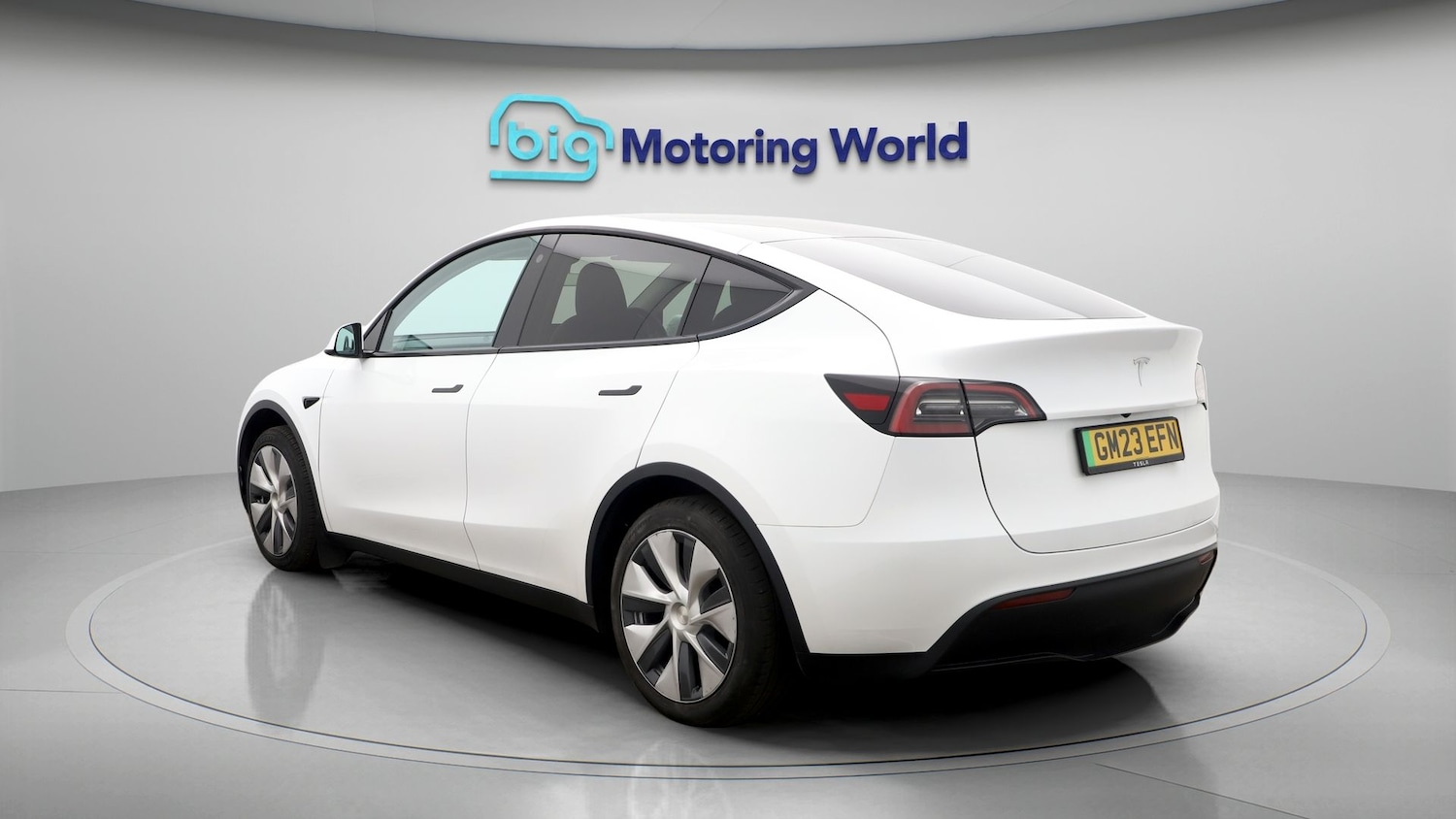 Used Tesla Model Y 2023 for sale - 76817455: Photo 5