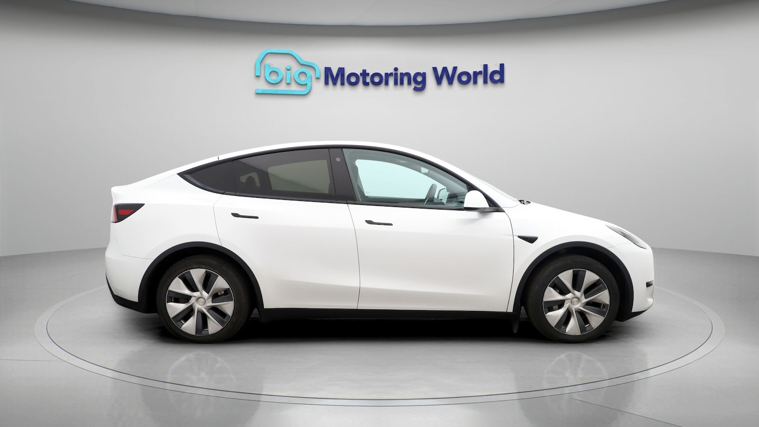 Used Tesla Model Y 2023 for sale - 76817455: Photo 8