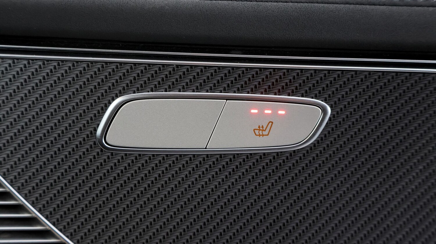 Used Mercedes-Benz EQC 2022 for sale - 77963016: Photo 21