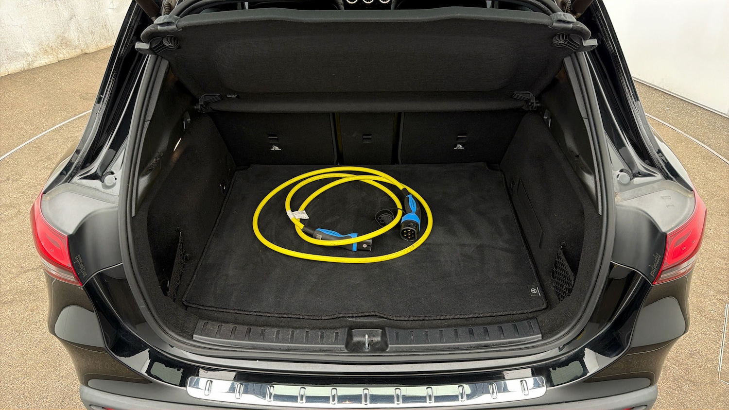 Used Mercedes-Benz EQA 2022 for sale - 78084633: Photo 16