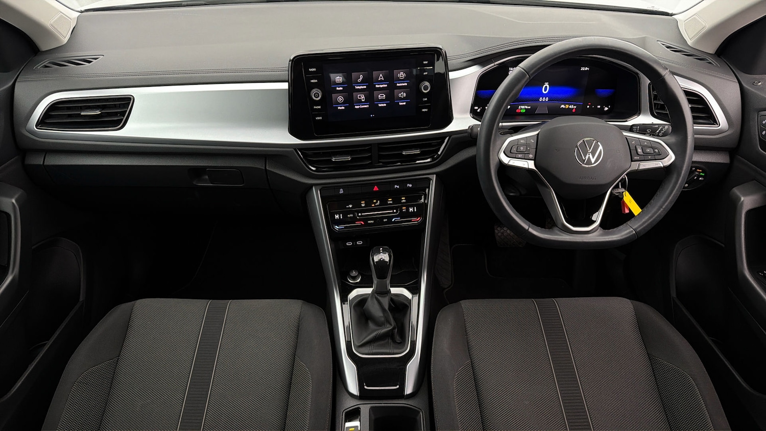 Used Volkswagen T-Roc 2023 for sale - 78196660: Photo 12