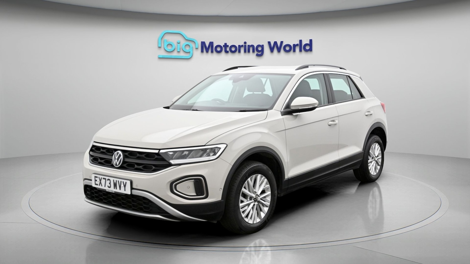 Used Volkswagen T-Roc 2023 for sale - 78196660: Photo 3